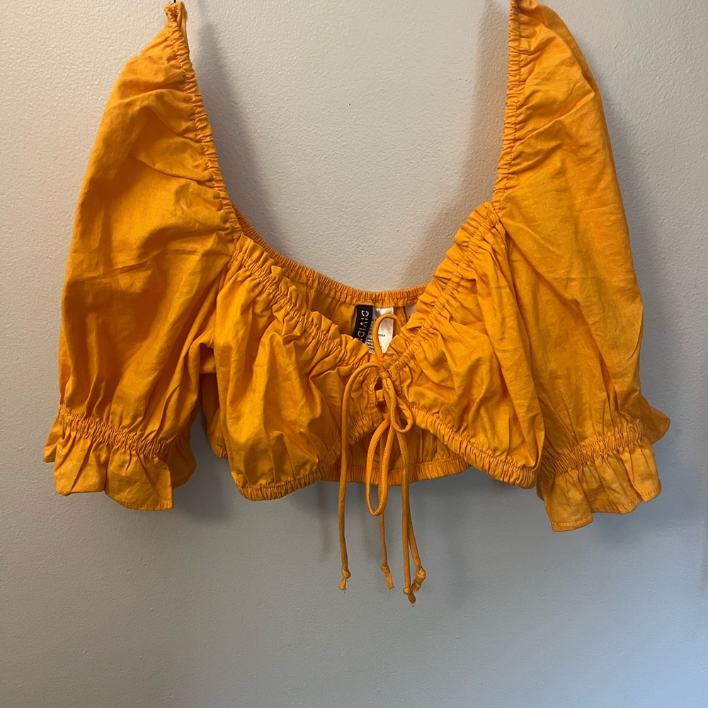 H&M Crop Top